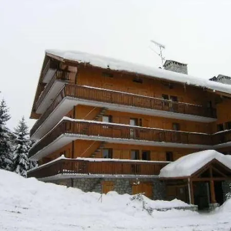 Mezzanine 5 Pers. A Meribel, 100m Des Pistes, Proche Commerces - Balcon, Parking, Casier A Skis - Fr-1-180-366 Apartment *