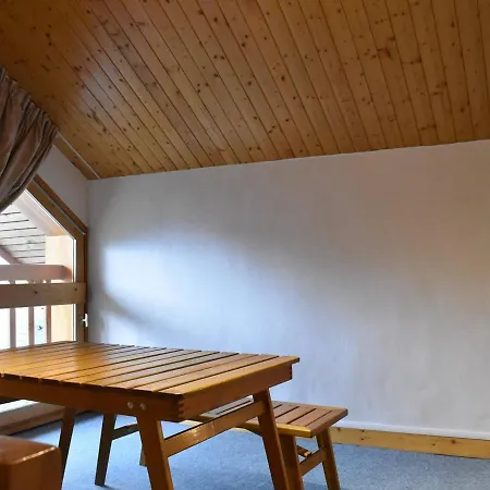 Mezzanine 5 Pers. A Meribel, 100m Des Pistes, Proche Commerces - Balcon, Parking, Casier A Skis - Fr-1-180-366 Les Allues